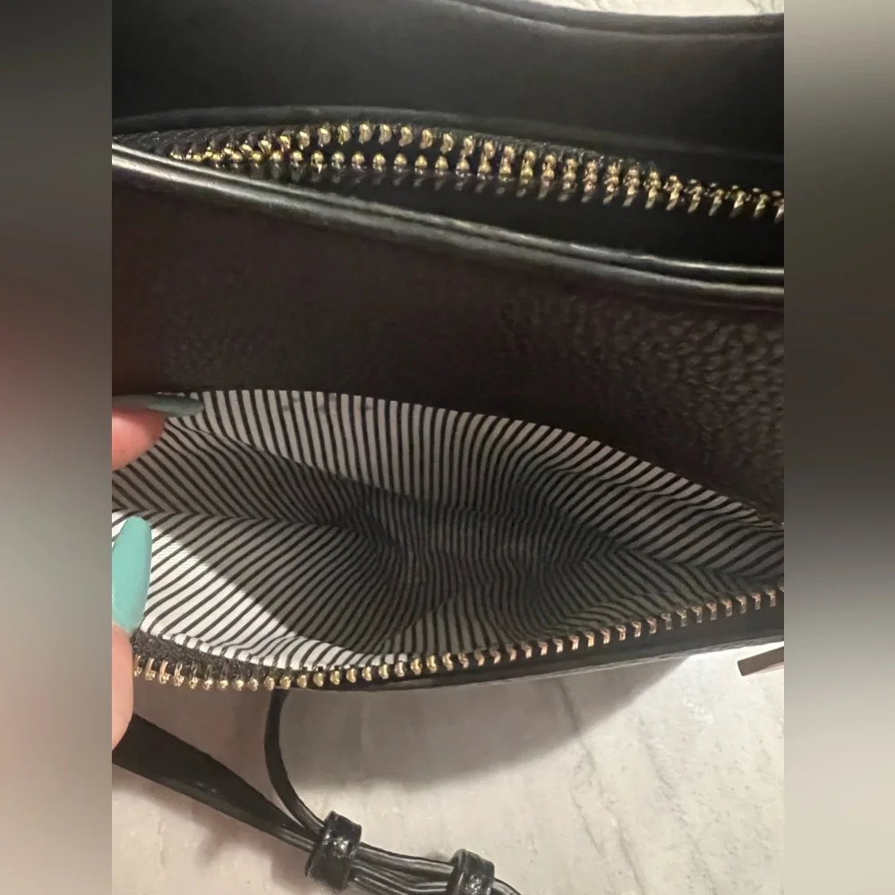 Purse - Picture 3 of 7